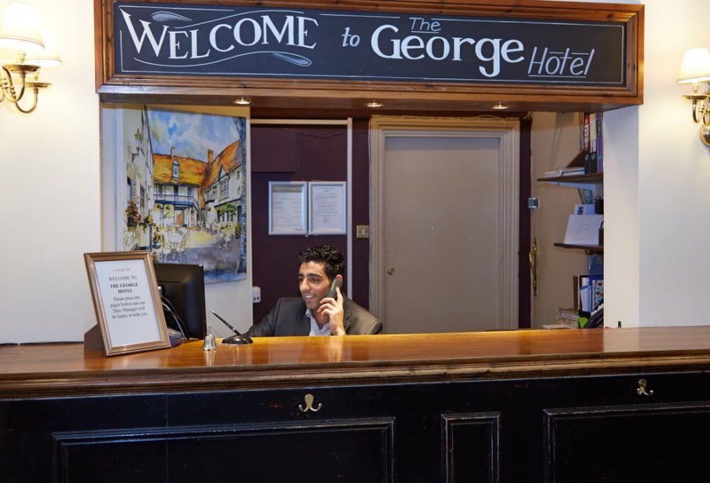 George Hotel By Greene King Inns 亨廷登 外观 照片